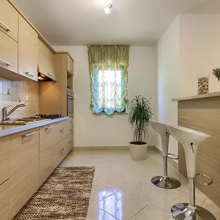 Sani With Private Pool Near Pula And Rovinj Vila Vodnjan