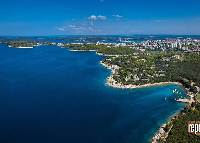 Sani With Private Pool Near Pula And Rovinj Willa