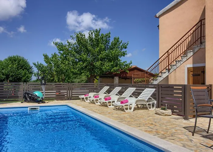 Sani With Private Pool Near Pula And Rovinj Vila *